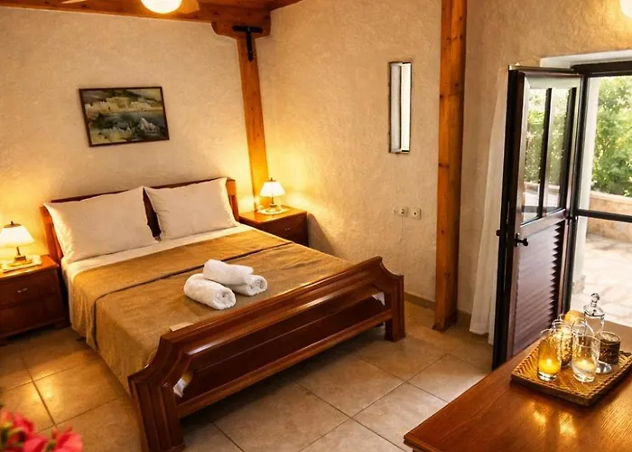 Alma-maroon Klara & Rachel 펜션 Drymon